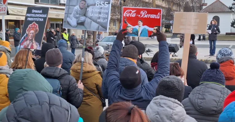 Ilustračné foto z protestov v Senici