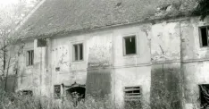 Budova stupavského pivovaru v 80. rokoch 20. storočia, foto archív Pamiatkového úradu SR
