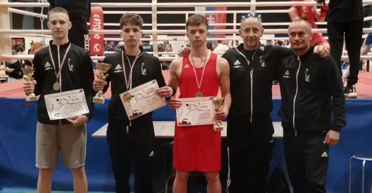 Box: Alpha Boxing Club Malacky si priviezol zlato a dve striebra z majstrovstiev Slovenska