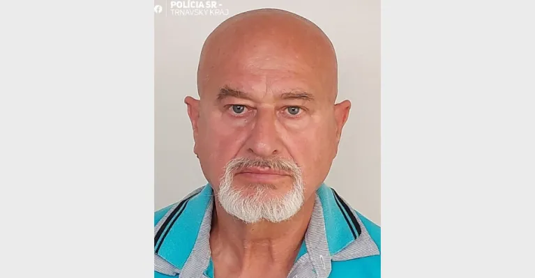 Senická polícia žiada verejnosť o pomoc pri pátraní po mužovi podozrivom z podvodu
