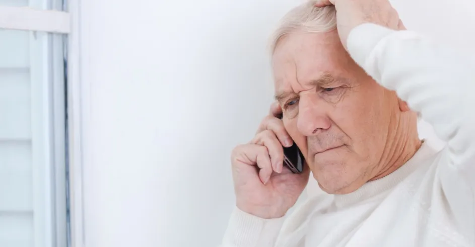 Senior Telefonat Podvod