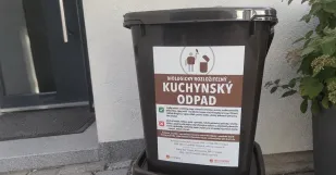 Stupava Vedierko Kuchynsky Odpad