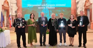 Skalica Ocenila Sest Osobnosti