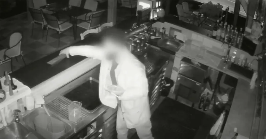 Policia Malacky Vlamanie Bar