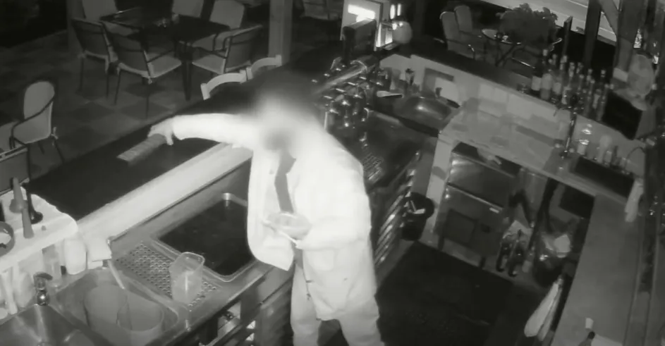Policia Malacky Vlamanie Bar