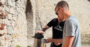Hikero na Hrade
