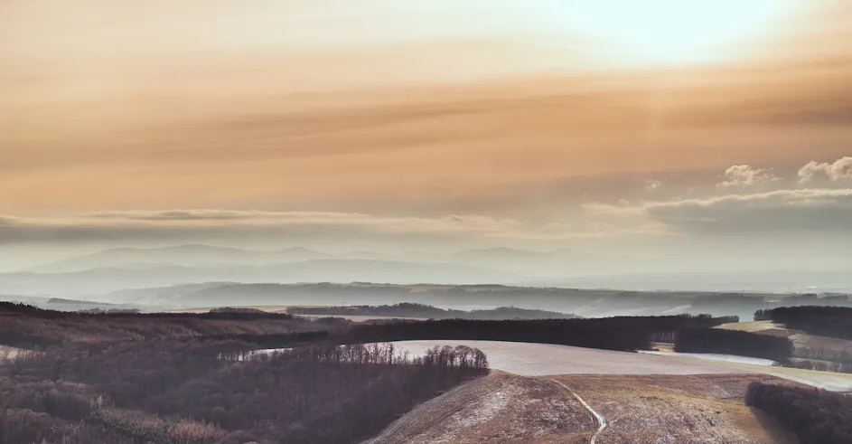 Pohlad zo Zrucaniny Hradu Branc Foto Adam Husek
