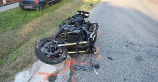 Nehoda Motorka Auto Laksarska Nova Ves 2