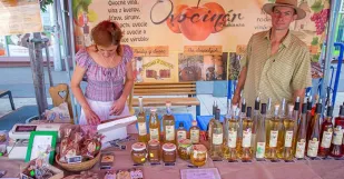 Farmarske Trhy Senica Ovocinar Foto Mesto Senica