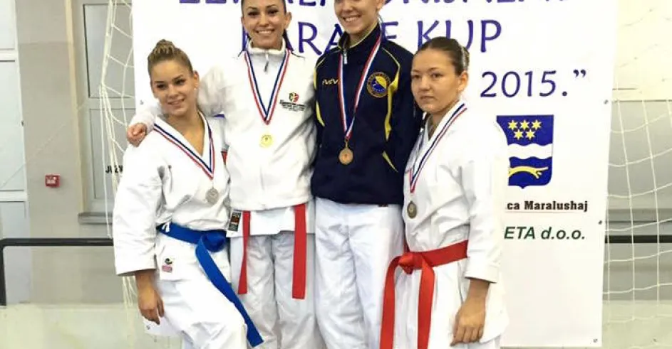 Karate Senica Sastincanka Alzbeta Oveckova Slavonski Brod Chorvatsko 20151