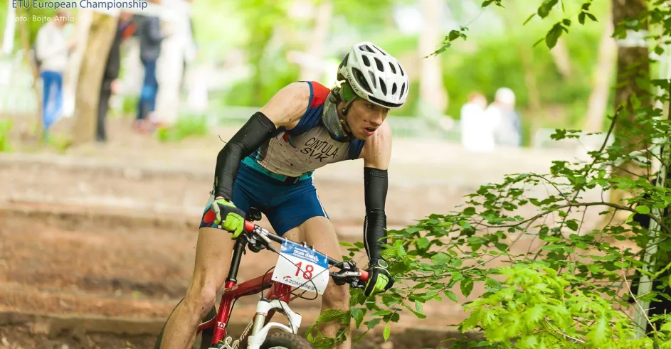 Lukas Cintula Borsky Mikulas Barefoot Runner Triatlonista Kros Duatlon 2