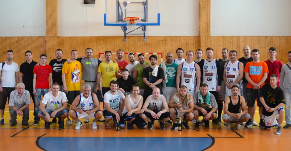 Memorial Basketbal Holic