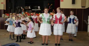 Detsky Folklorny Subor Nadej Kuklov Cary