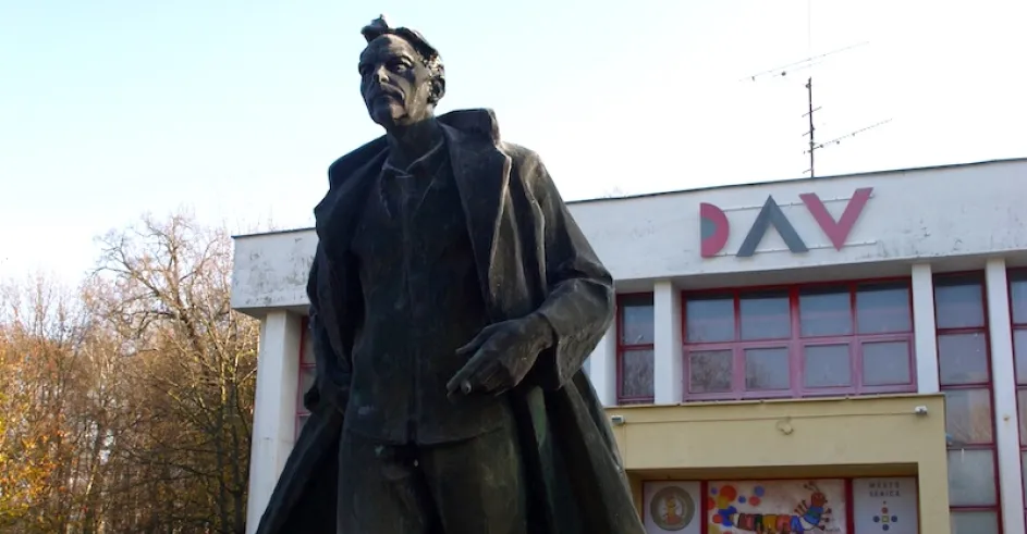 Ladislav Novomesky Senica