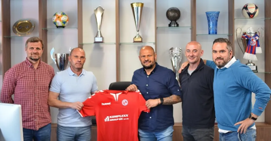 Fk Senica Soltis Trener