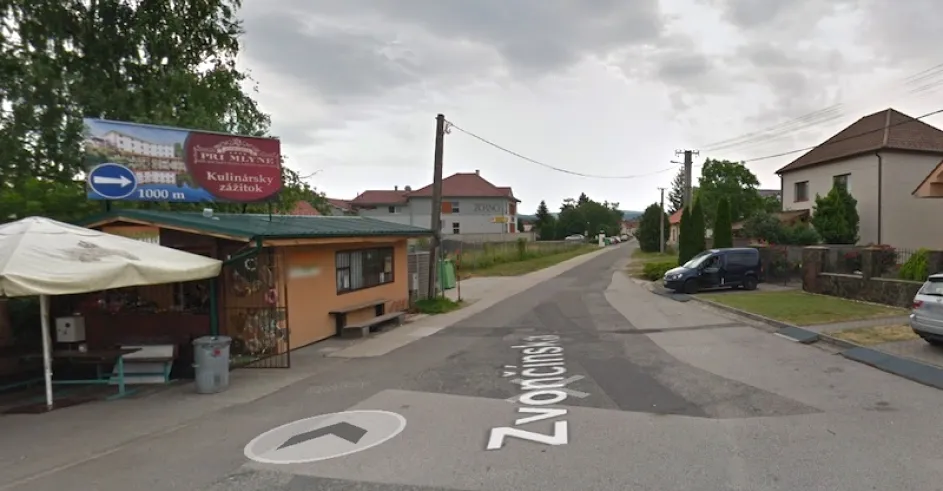 Zvončínska Ulcica Lozorno