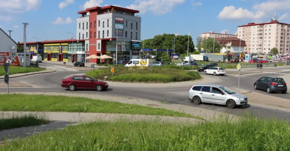 Kruhovy Objazd Senica 2