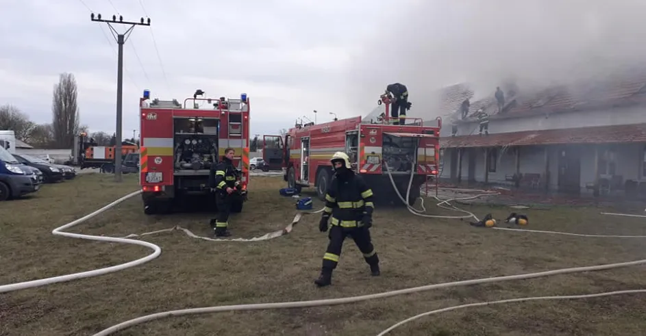 Poziar Dojc Polnohospodarske Druzstvo