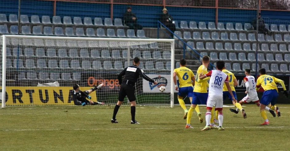 Fk Senica Michalovce 22