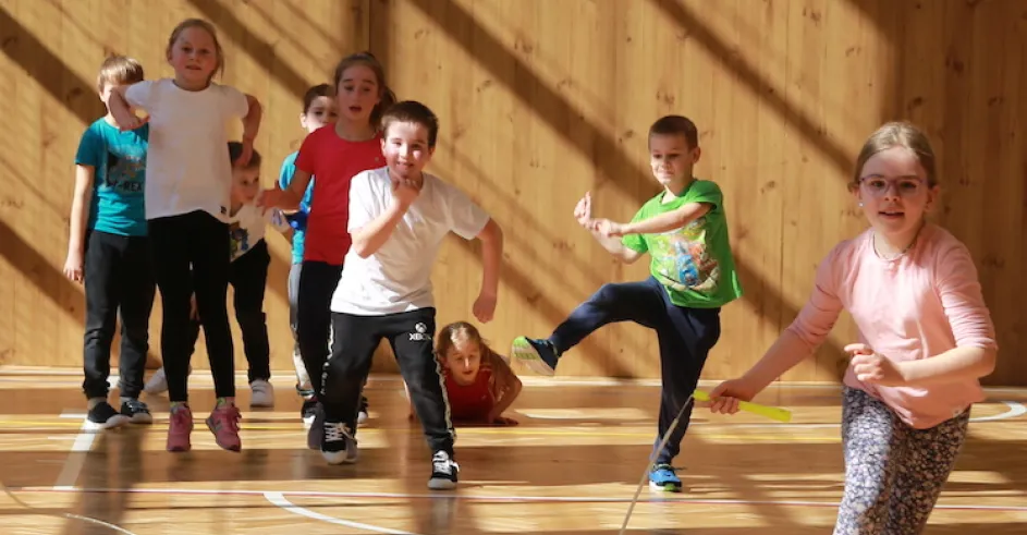 V Cirkevnej Zakladnej Skole Sa s Chutou Sportovalo 1