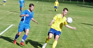 Foto zo Zápasu Radošovce Slovan Šaštín