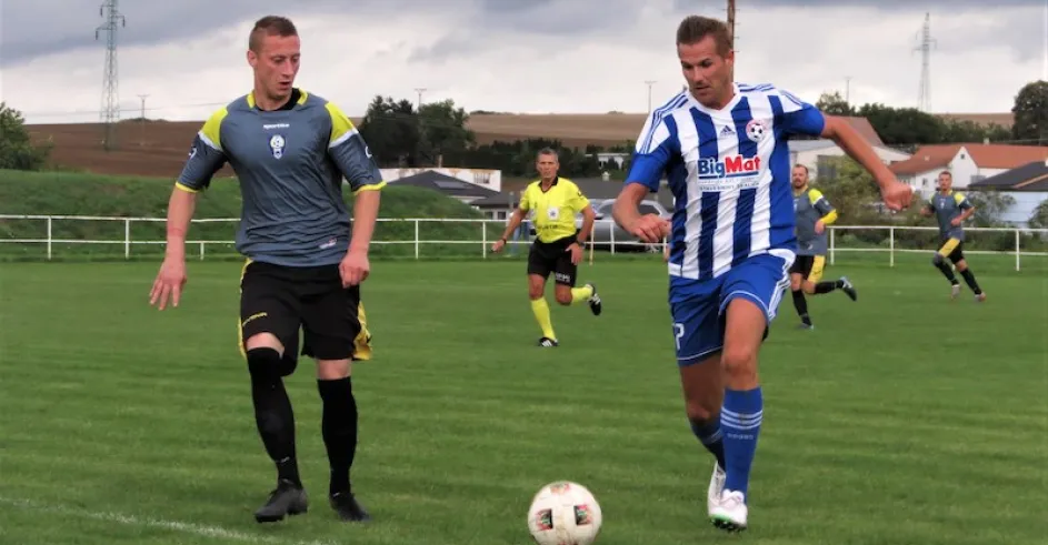 Futbal Hlboké Mokrý Háj