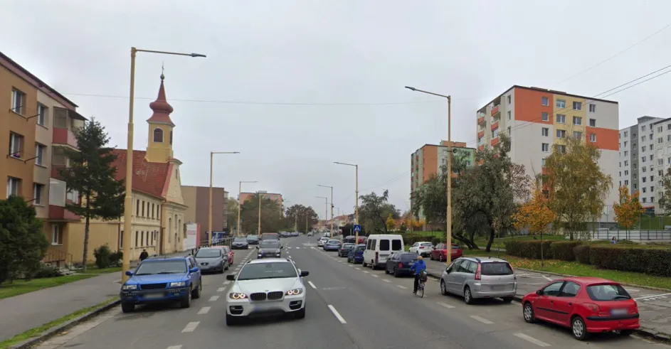 Holic Hlavna Cesta Gmaps