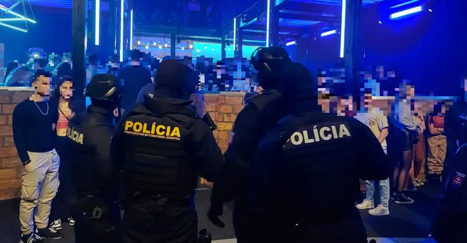 Policia Mladez Holic Klub