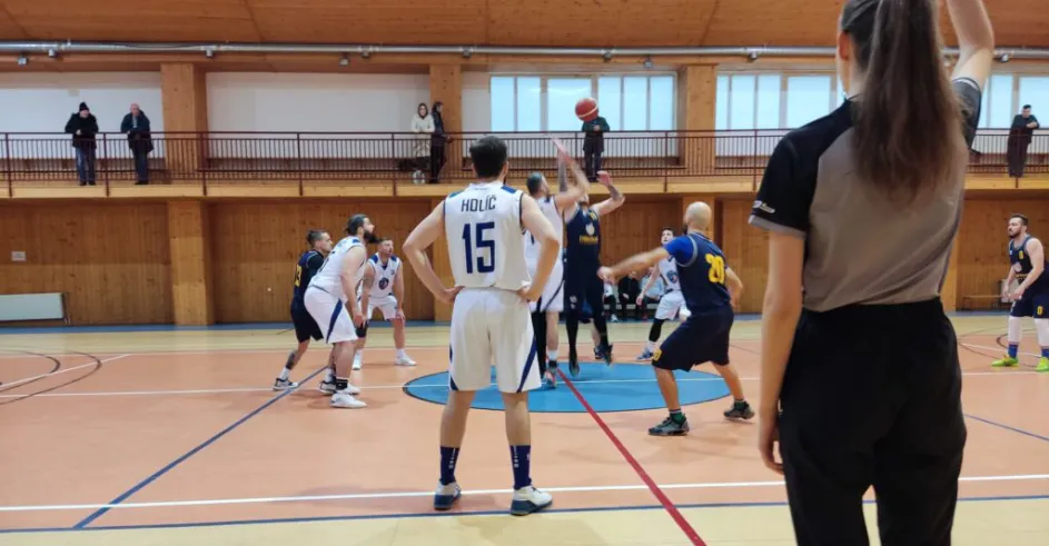 Basketbal Holic 2023
