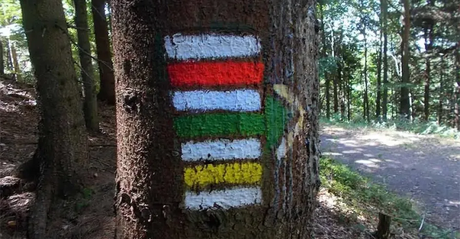 Turisticka Znacka Znacenie Chodnik 2