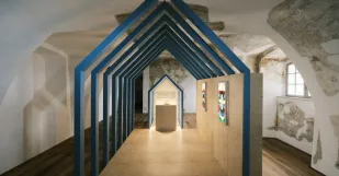 Holíč ukázal zrekonštruované priestory Koniarne. Expozícia je impozantná. | Foto: Dušan Vančo