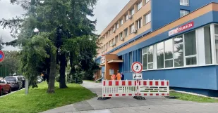 Senica Posta Bus Chodnik