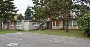 Skolka Senica Robotnicka