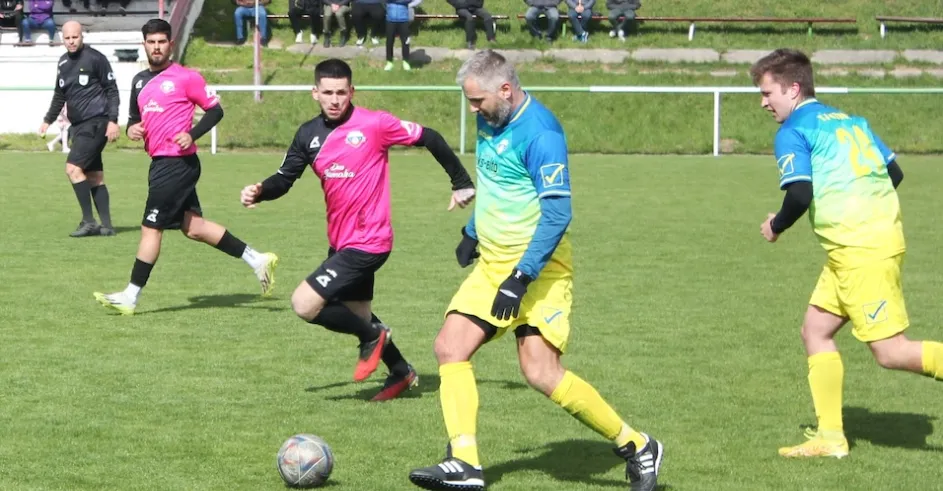 Zo zápasu Kunov - Letničie 1:1.