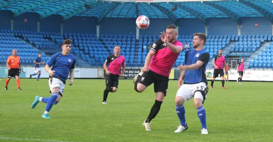 Futbal Senica S.humence
