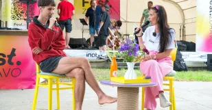 Fest Zdravo 2025 Peter Kvačkay Stopom za polárny kruh