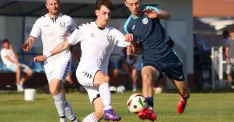 Zo zápasu Hlboké - Slovan Šaštín 7:1. Foto Rasťo Mjakiš.