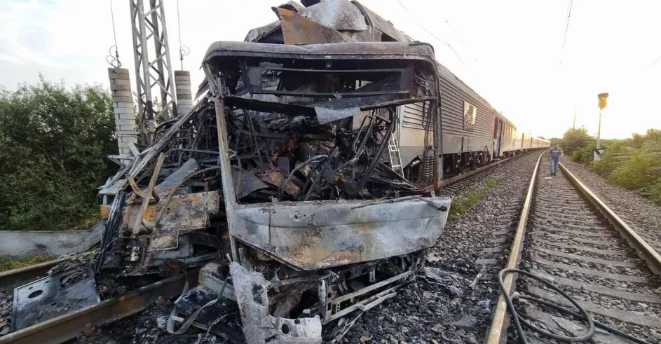 Nehoda Vlak Autobus Nove Zamky Fbhazz
