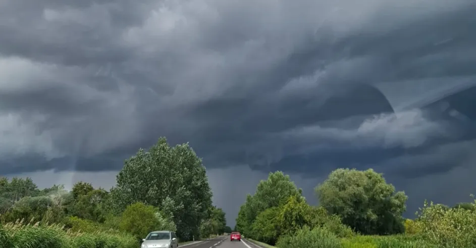 búrka, počasie, oblačnosť