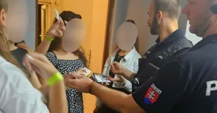Policia Alkohol Mladistvi