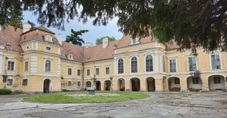foto obec Veľké Leváre