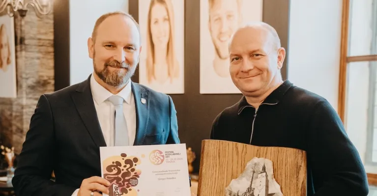 Rodák z Jablonice herec Gregor Hološka získal cenu župana za prínos k umeleckej rozhlasovej tvorbe