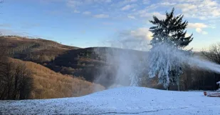 Pezinska Baba Zasnezovanie Lyzovanie