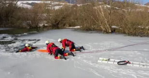 Hasici Zachranari Lad