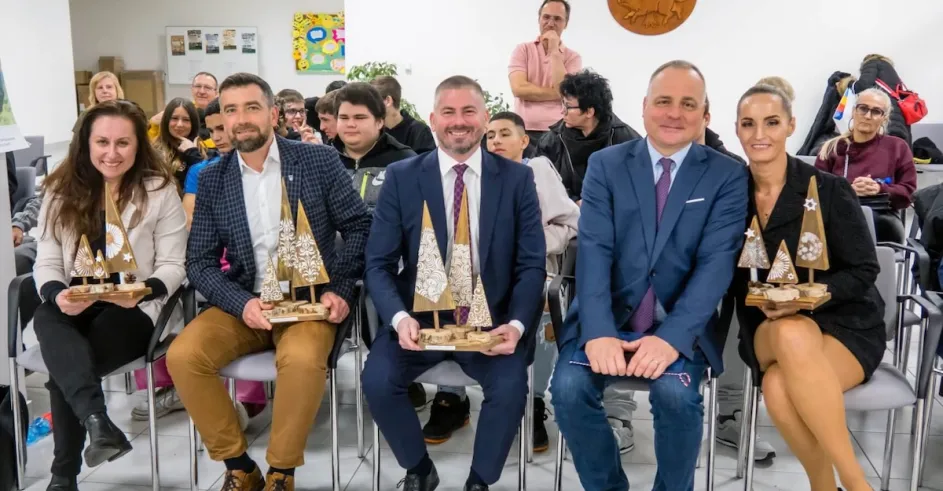 Malacky Velke Levare Ocenenie Ziaci Mentory Samospravy