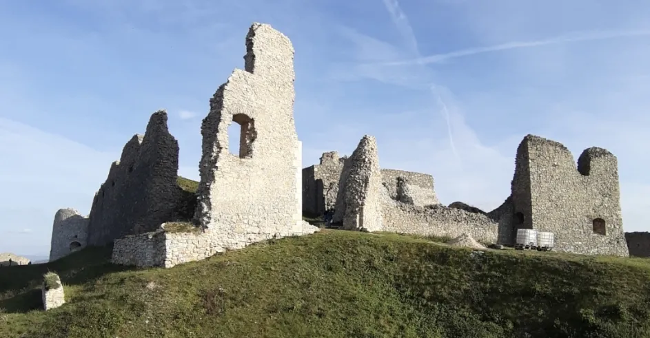 Hrad, Branč
