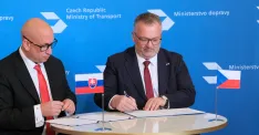 Podpis memoranda medzi ministrami dopravy SR a ČR (zdroj: ministerstvo dopravy ČR)