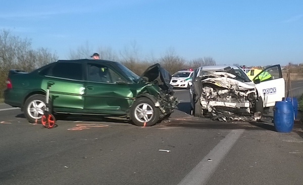 auto-nehoda-kuty-cary-marec-2014