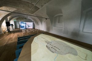 Holíč ukázal zrekonštruované priestory Koniarne. | Foto: Dušan Vančo
