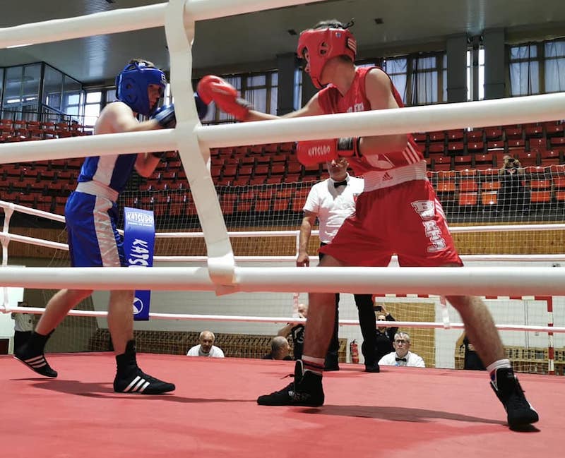 Martinský boxer v modrom vs Franko Kovár BC RTJ v červenom